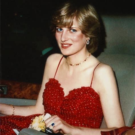 Princess Diana sleeveless dress